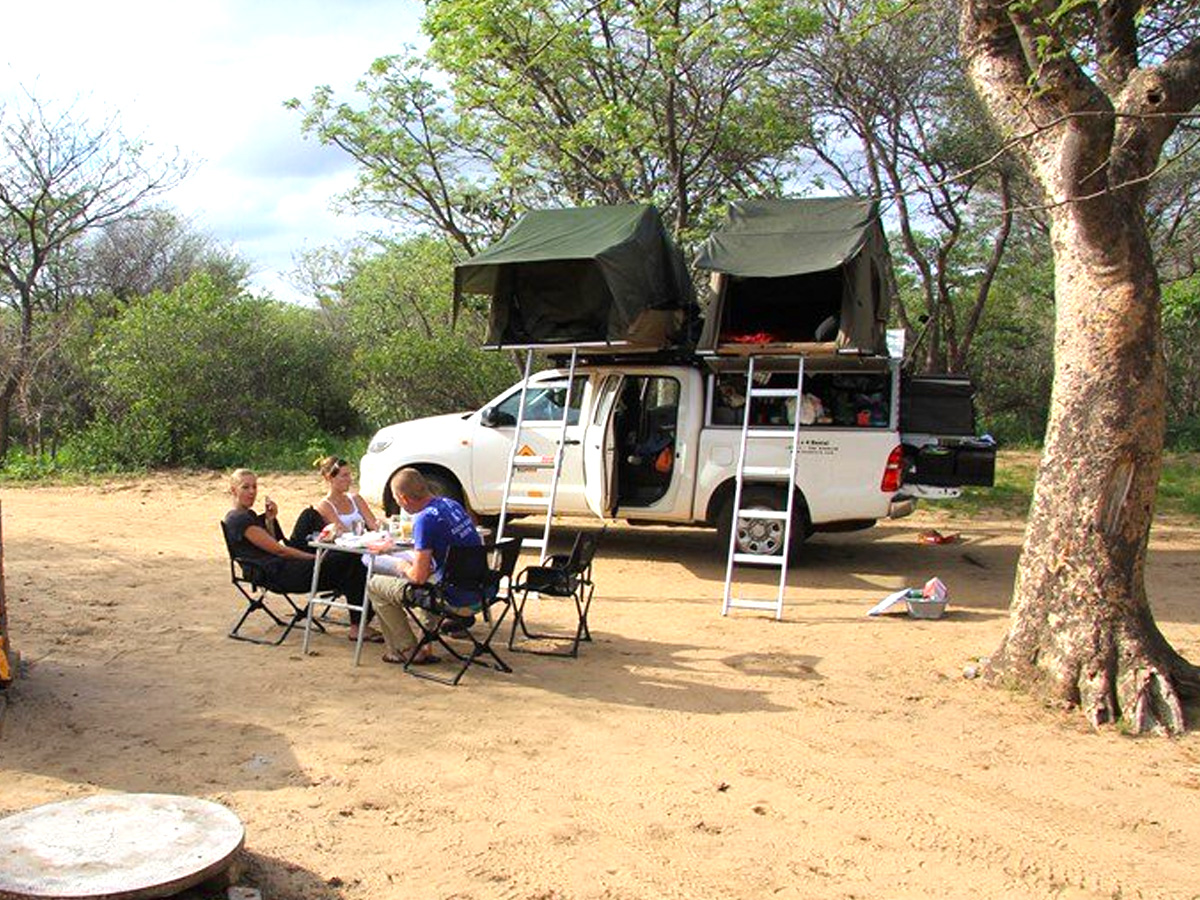 toyota-hilux-double-cab-4x4-automatic