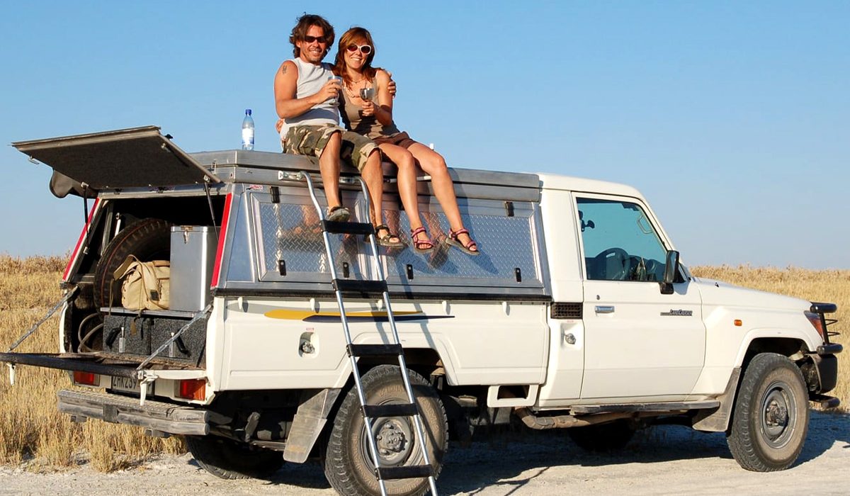 toyota-landcruiser-camper-2px