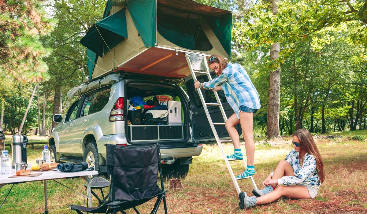 car-rental-africa-with-camping-gear