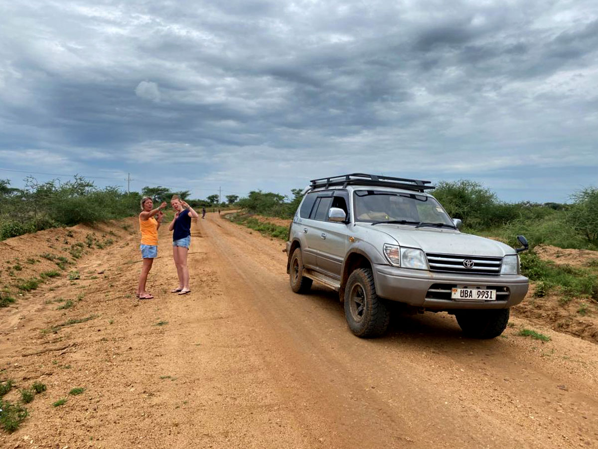 cheap-4x4-self-drive-uganda-cars-for-hire