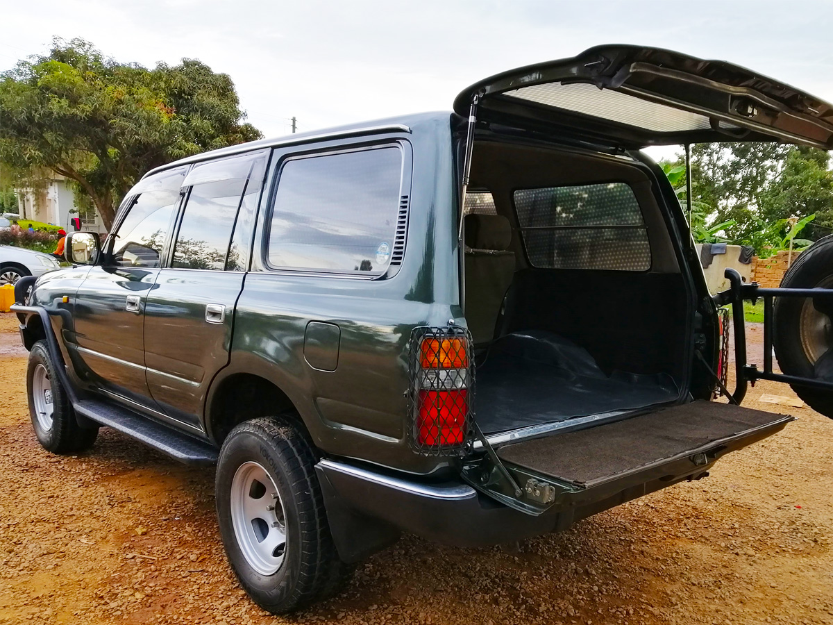 Toyota Land Cruiser GX - Reliable 4x4 Vehicle in Africa