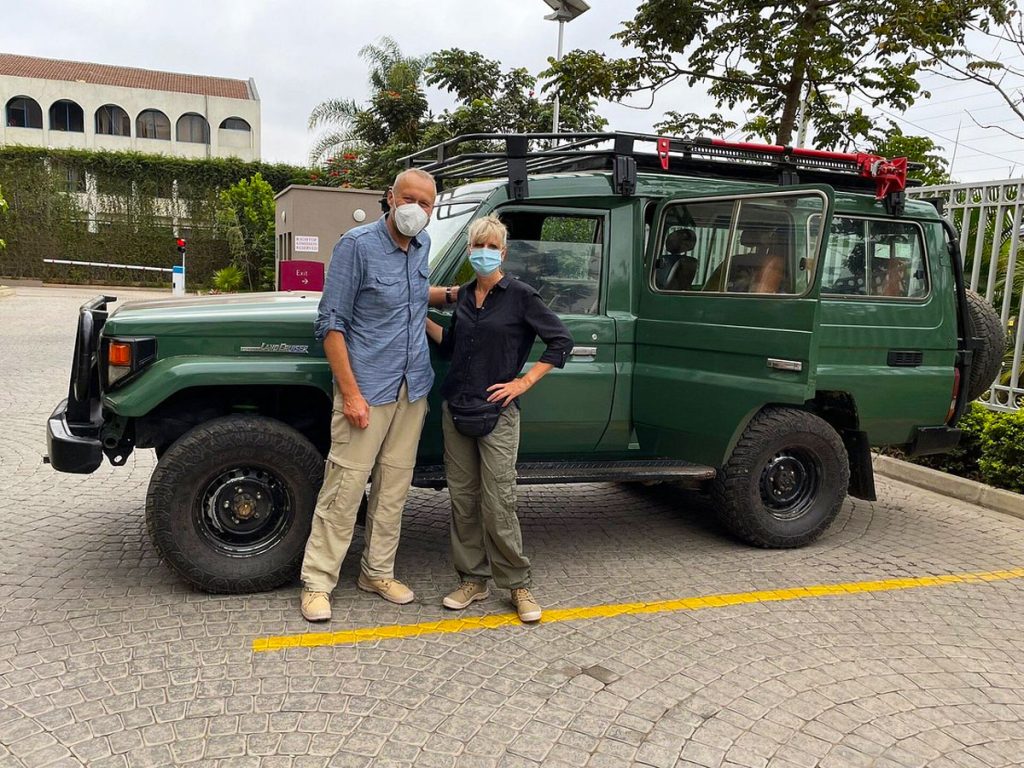 self-drive-rwanda-rwanda-self-drive-safaris-in-4x4-vehicles-at-affordable-rates